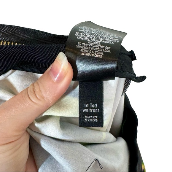 Ted Baker Galla Trousers in Mirrored Forget Me Not Print Sz:2/US6 - Picture 10 of 12